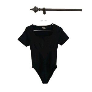 OQQ Womens L Black Ribbed Square Neck Bodysuit Short Sleeve Top Leotard Jumpsuit